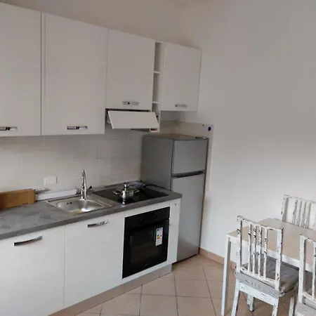 Comodita A Due Passi Dal Centro Di Verbania Exterior foto